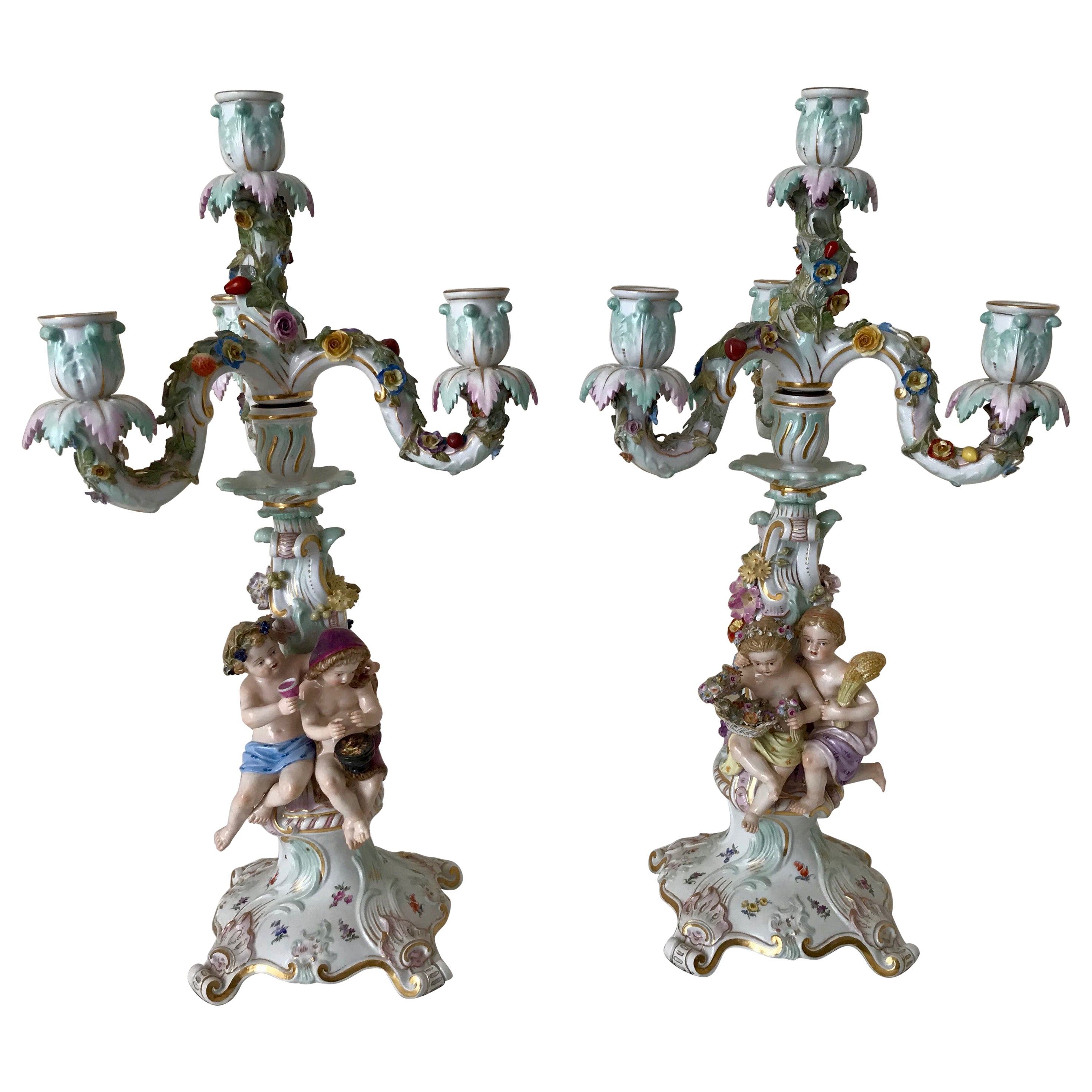 Paire de candélabres figuratifs de Meissen du 19ème siècle