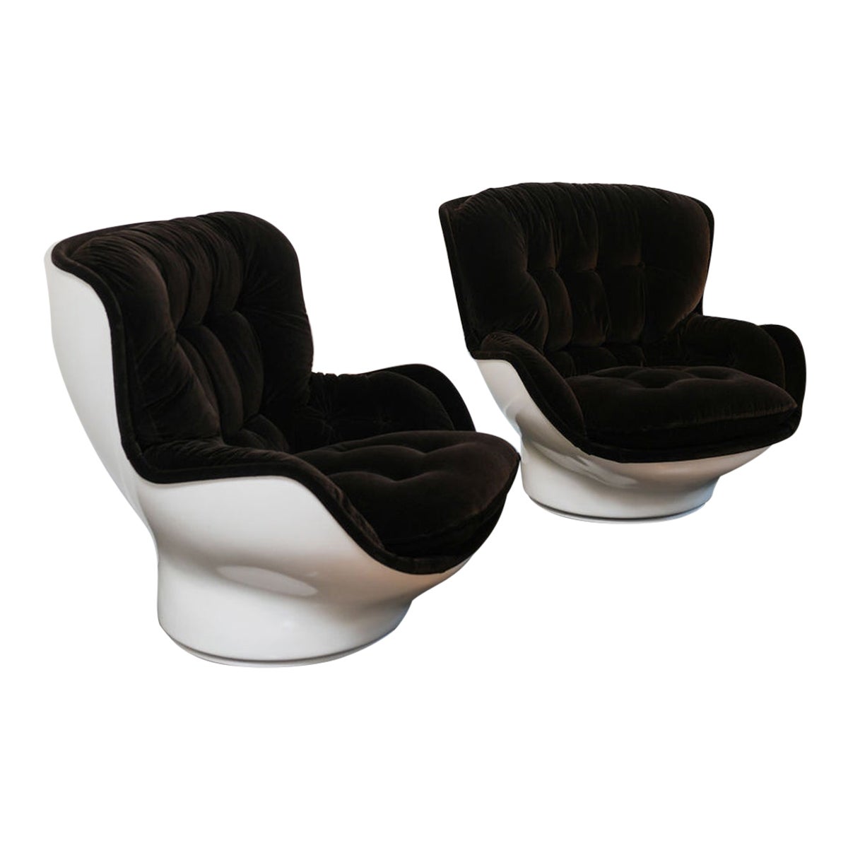 A Rare Pair of Fiberglass Karate Swivel Lounge Chairs by Michel Cadestin For Sale
