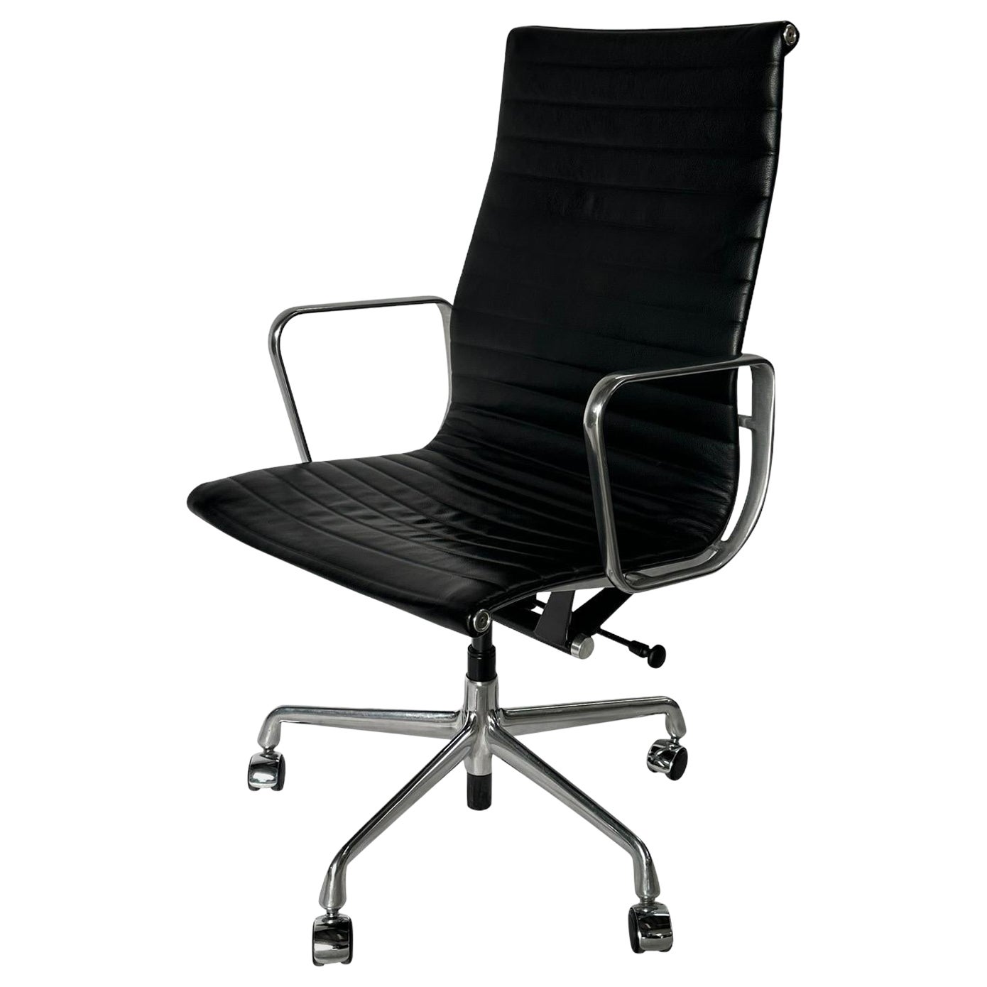 Eames ES 102 Intermediate Desk Chair at 1stDibs eames intermediate chair