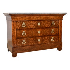 Magnifique commode Louis Philippe du 19ème siècle