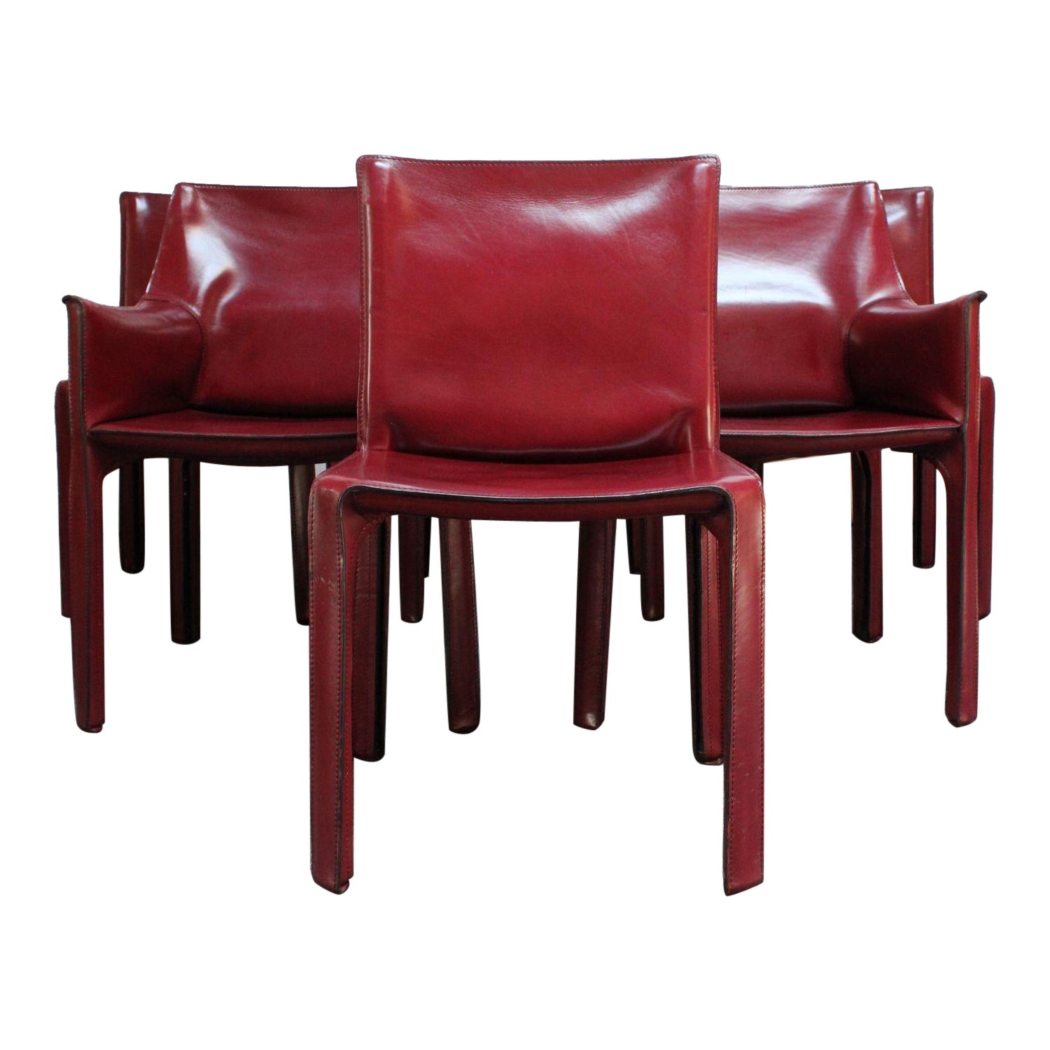 Ensemble de six chaises vintage Mario Bellini pour Cassina CAB en cuir sang de bœuf en vente