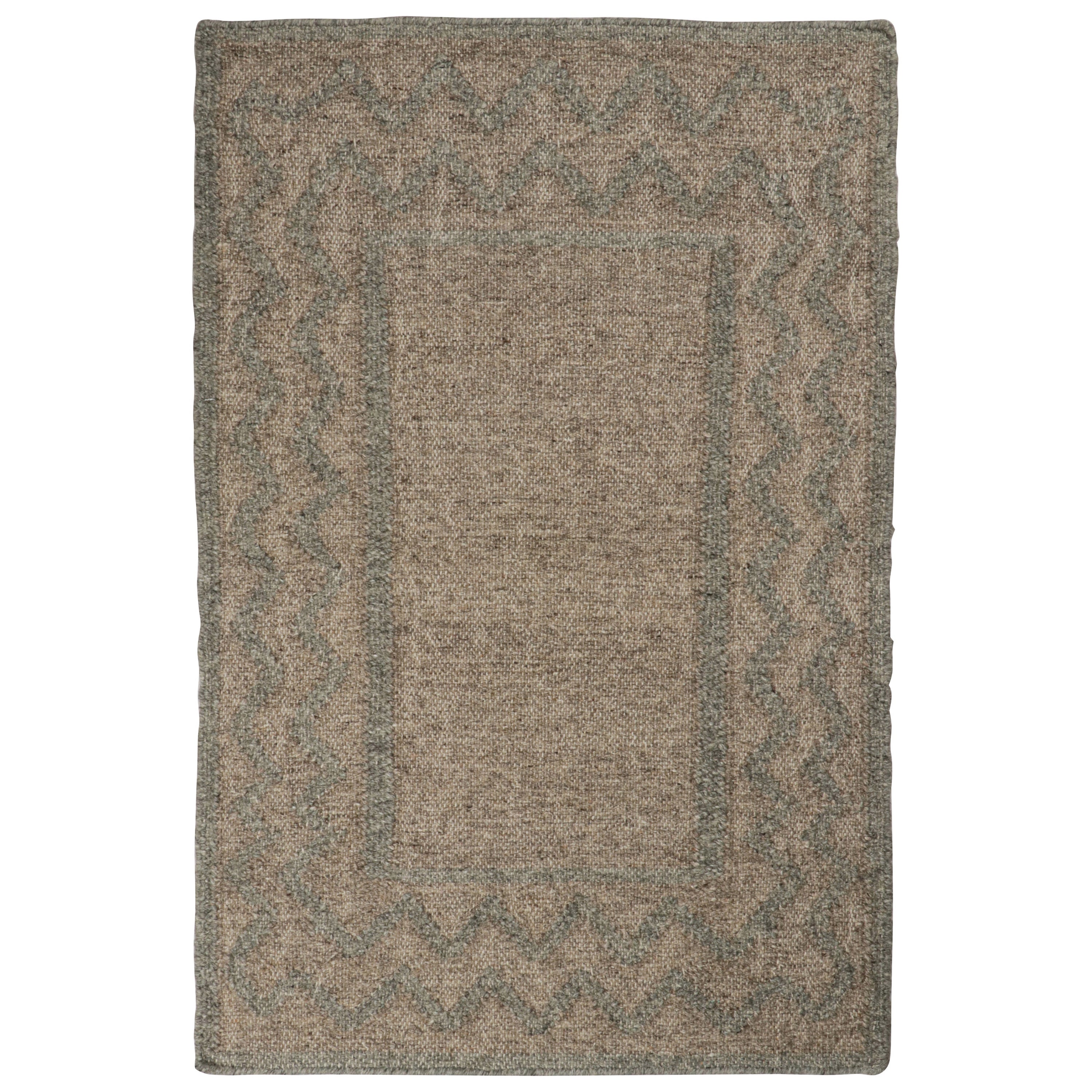 Rug & Kilim’s Modern Kilim rug in Brown & Grey Patterns For Sale