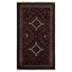 Tapis persan Baluch vintage rouge et bleu à motif géométrique de Rug & Kilim