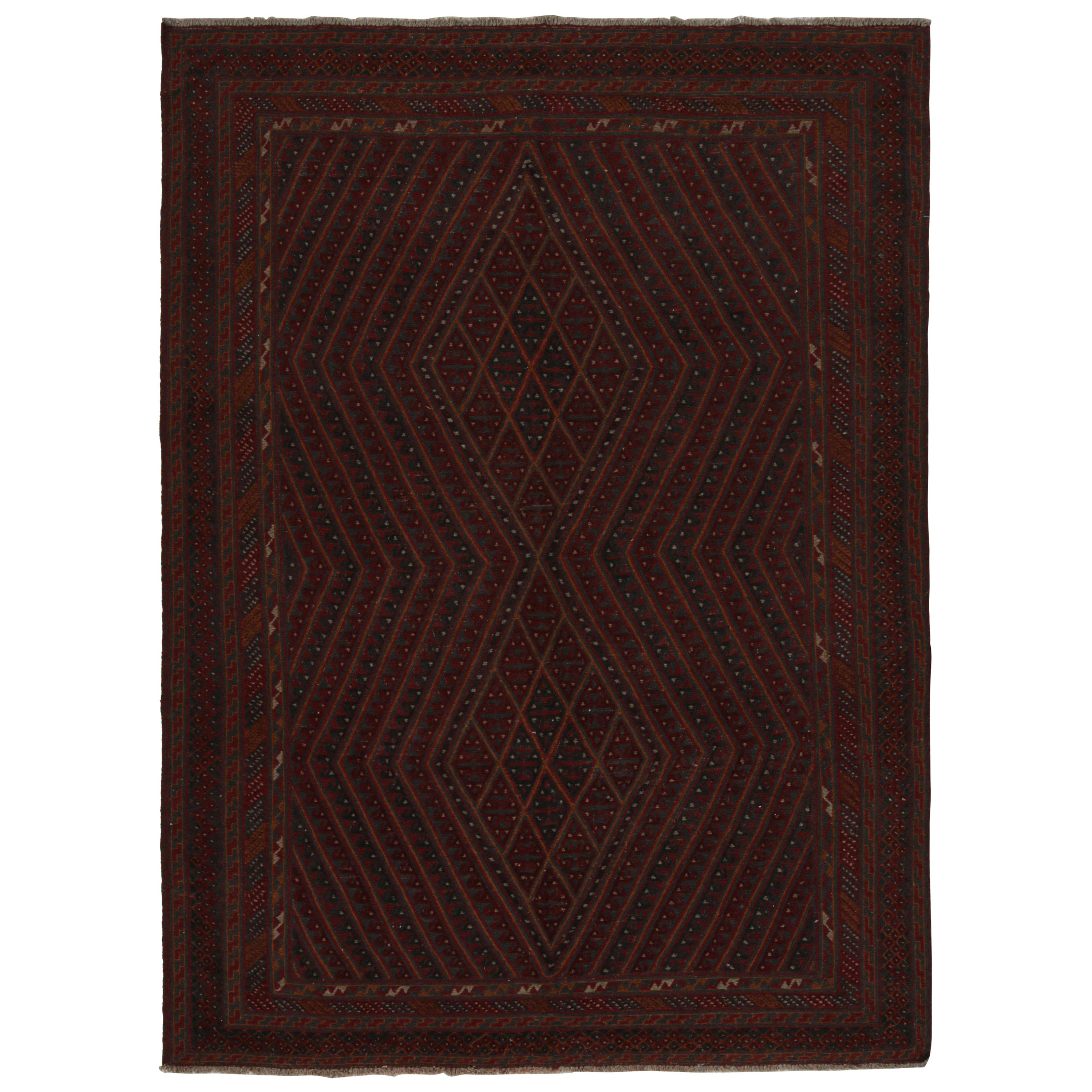 Vintage Mashwani Stammes-Teppich in Rot, Brown & Schwarz-Muster von Rug & Kilim