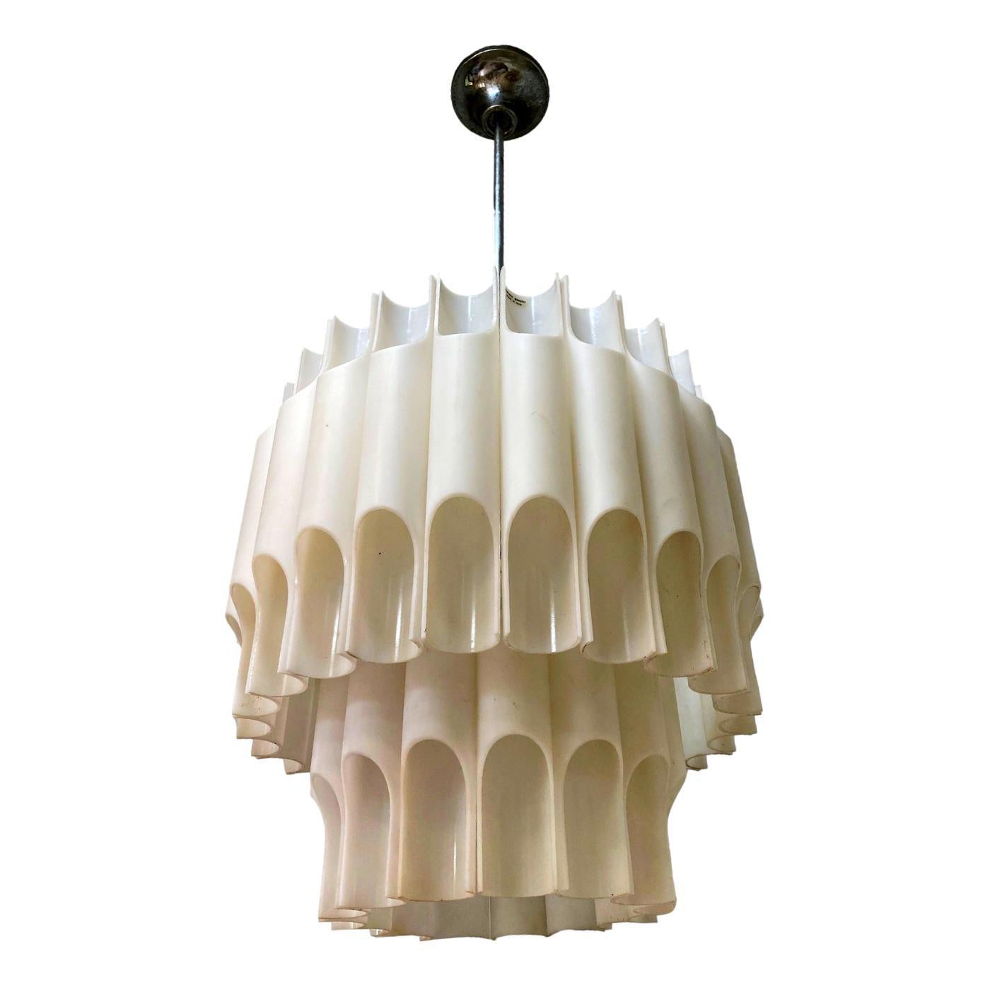 Lampadario modèle teulada Carlo Ponzio pour harvey Guzzini Iguzzini 1972 en vente