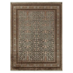 Rug & Kilim Tapis de style Khotan à motif de grenade gris-bleu et beige-marron