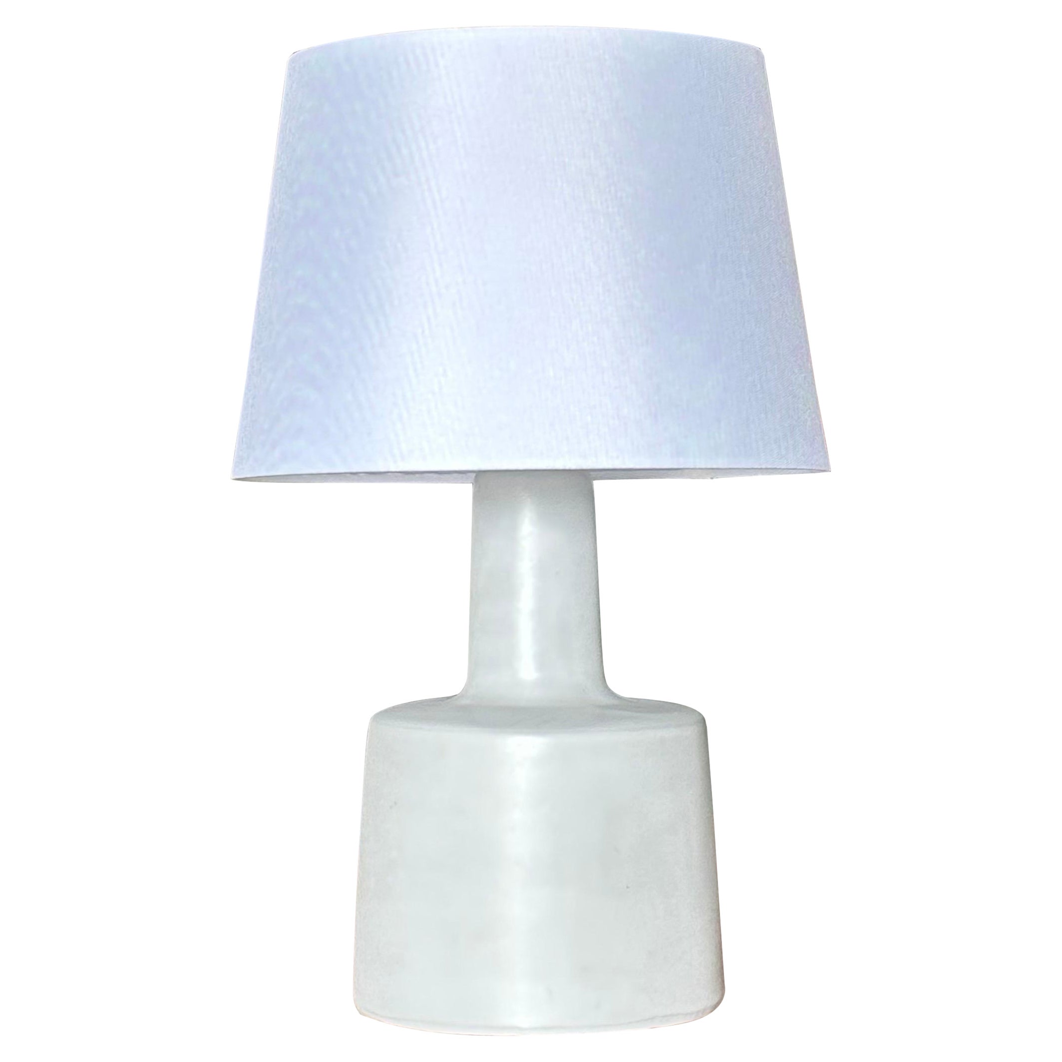 Lampe de table en céramique minimaliste Jane et Gordon Martz en vente