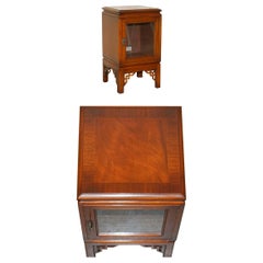 ORIENTAL CHINESE STYLE TEAK SiDE TABLE SIZED CABINET FOR MEDIA BOX STORAGE