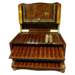 19. Jahrhundert Napoleon III Wurzelholz und Perlmutt Zigarrenkiste