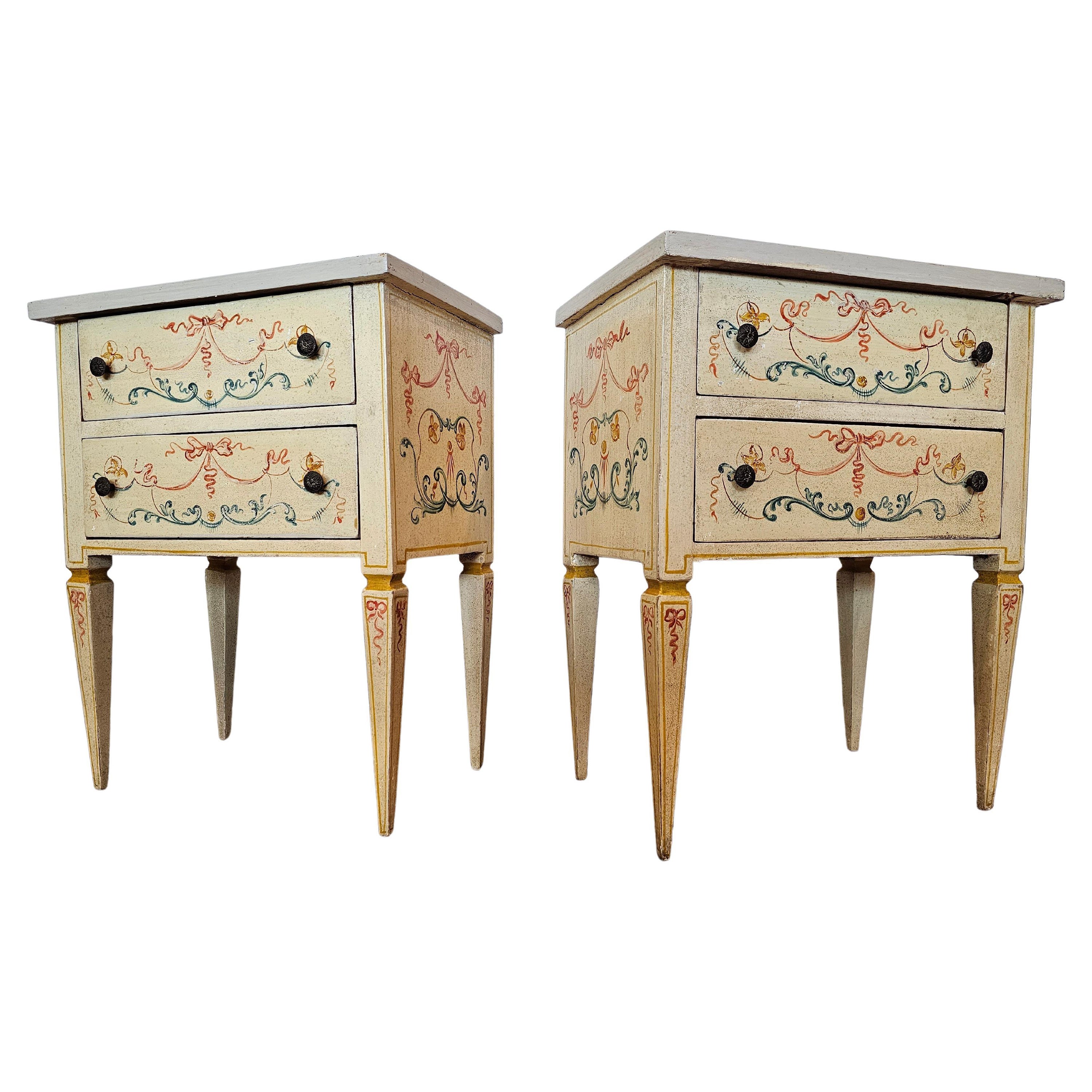 Italian Neoclassical Paint Decorated Nightstand Table Pair For Sale