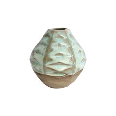 Mini Hex Patterned Vessel in Coral Green