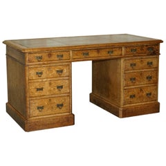 ANTIquité - CIRCA 1883 - REVEREND FRANK H FISHER GIFTED ViCTORIAN OAK PARTNER DESK