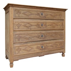 Early 19th Century Louis XVI Chest of Drawers made of Oak