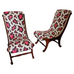A Pair of Stylish 19th Century Walnut Slipper Chairs 