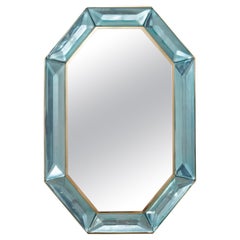Specchio ottagonale su misura in vetro di Murano blu Tiffany e ottone, in stock