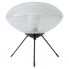 Außergewöhnliche und schöne Mid-Century Modern-Dreibein-Tischlampe UFO, Deutschland 1950er Jahre