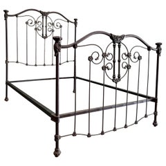 Antique Full Size Iron Bed in Bronze Finish