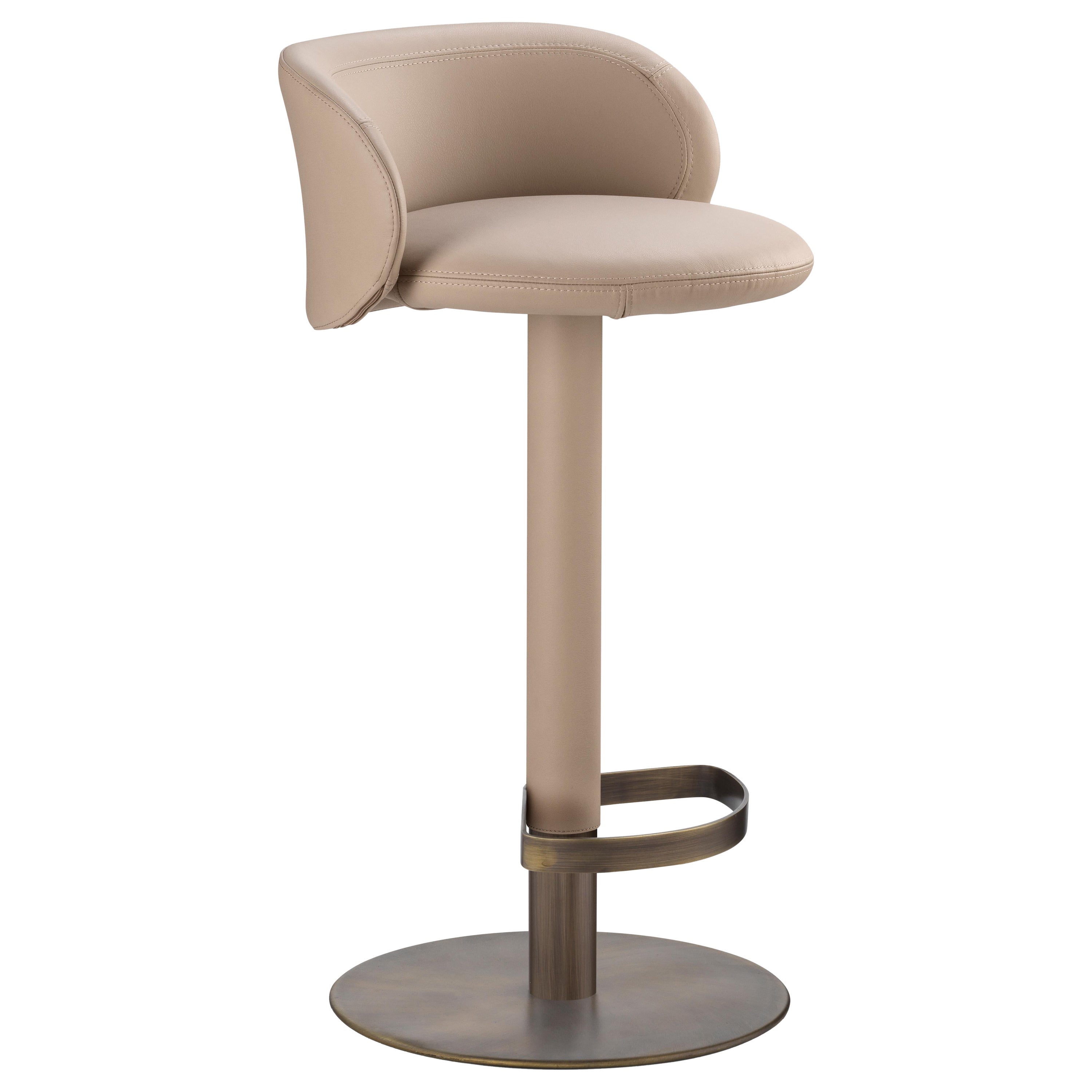 Hillary  Stool Leather and Leather+ BB  Structure, Made in Italy For Sale