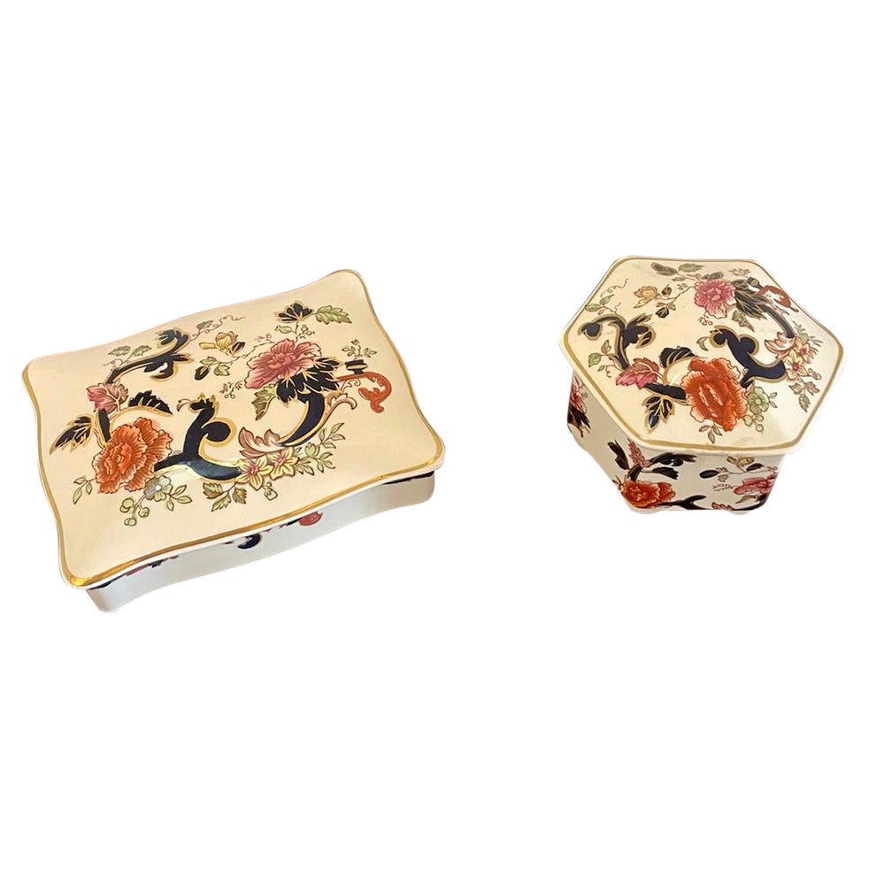 Quality Pair of Antique Hand Painted Masons Ironstone Trinket Boxes For Sale