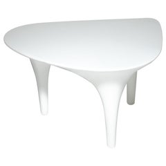 Table biomorphique laquée blanche