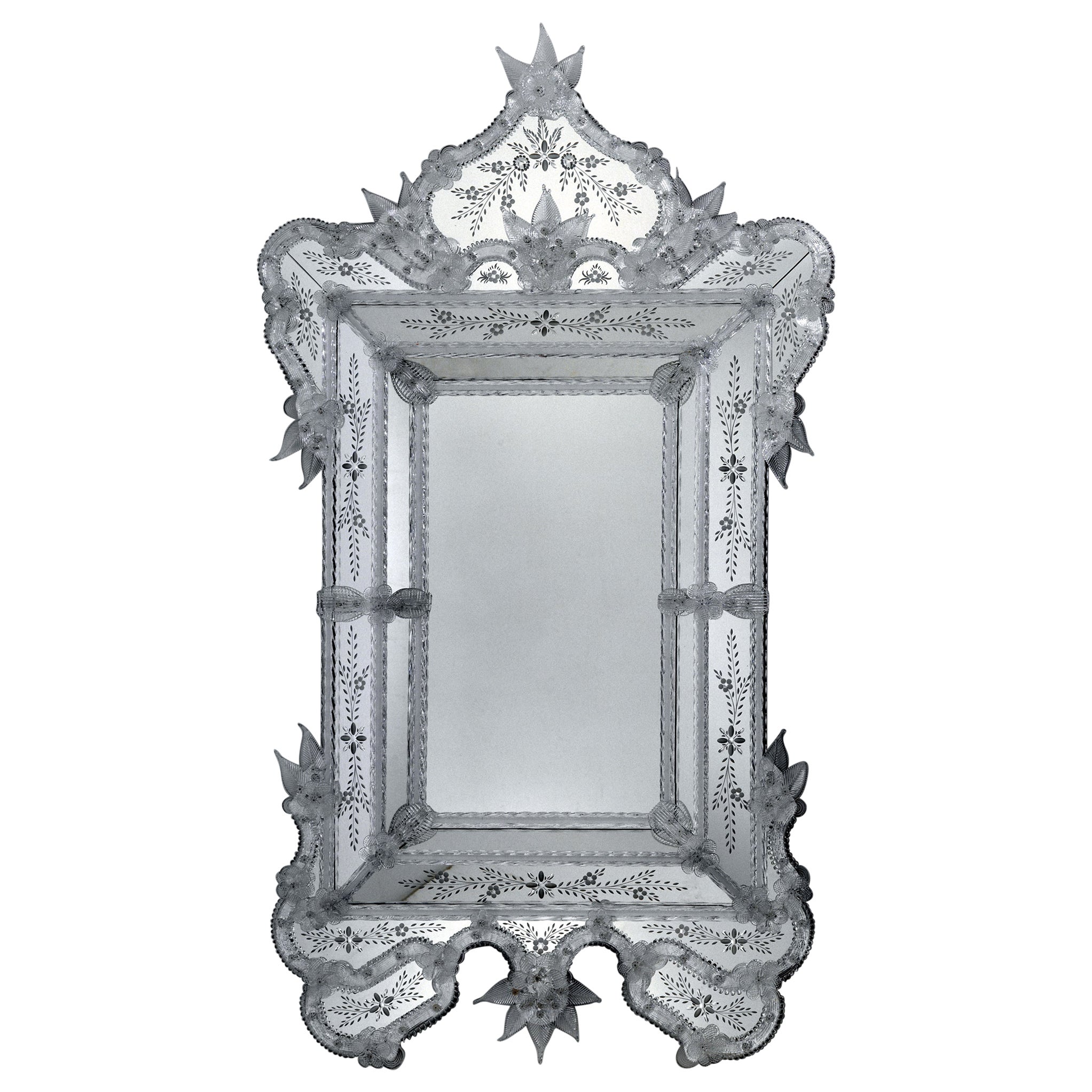 "Ca' Miky" Murano Glass Mirror in Venetian Style by Fratelli Tosi For Sale