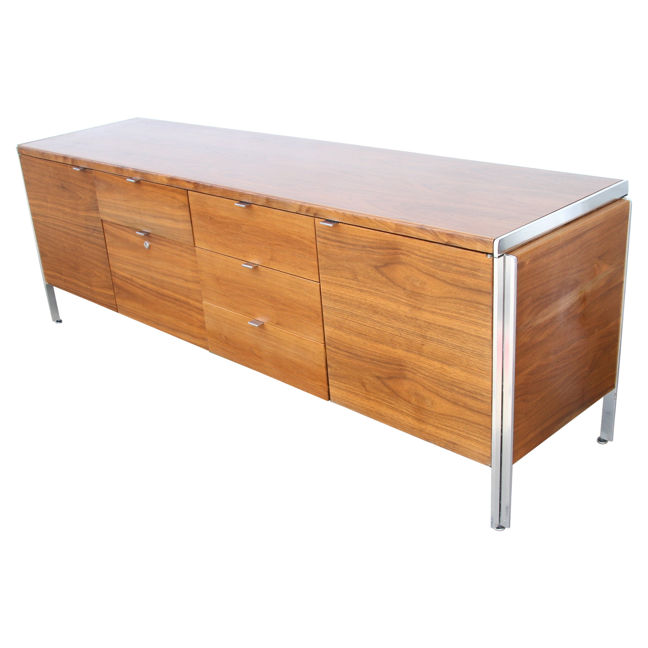 72"  Mid-Century Modern Credenza by Alexis Yermakov for Stow Davis For Sale