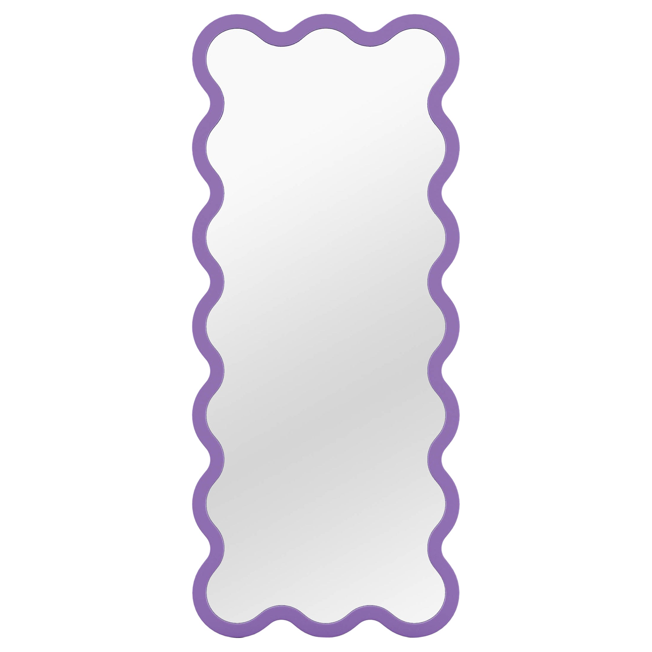 Miroir contemporain 'Hvyli 16' par Oitoproducts, cadre violet