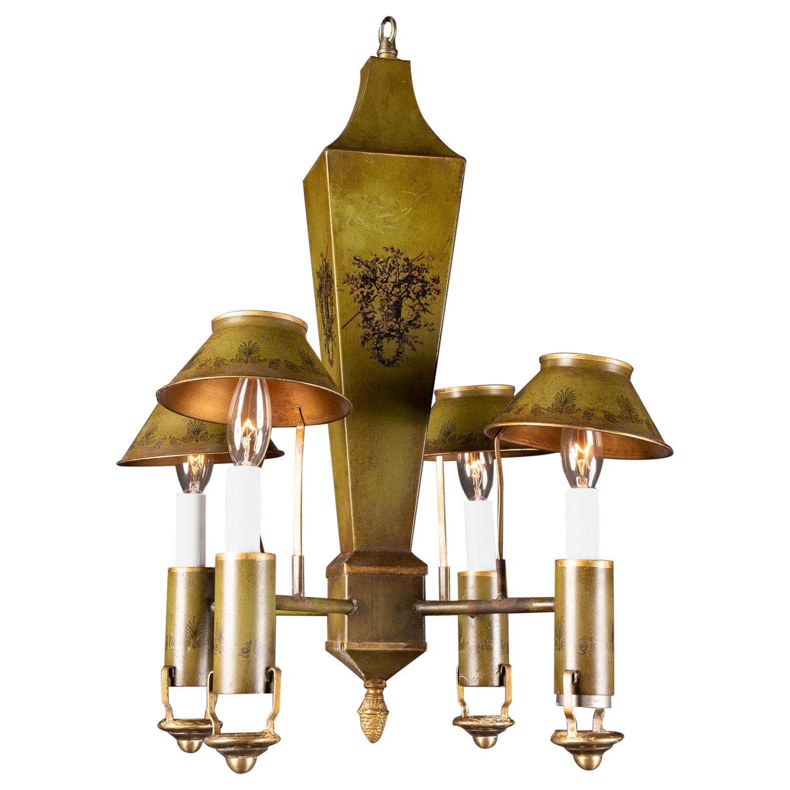 French Early 20th Century Hand-painted Tole Chandelier