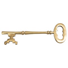 Vintage Mid-20th Century English Brass Oversized Key Objet d'Art