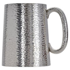 Taza infantil victoriana de plata martillada a mano
