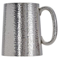 Mug pour enfant en argent victorien martelé à la main