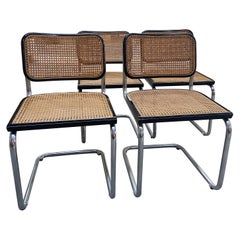 Ensemble de 4 chaises Cesca italiennes de style mi-siècle moderne par Marcel Breuer, années 1970