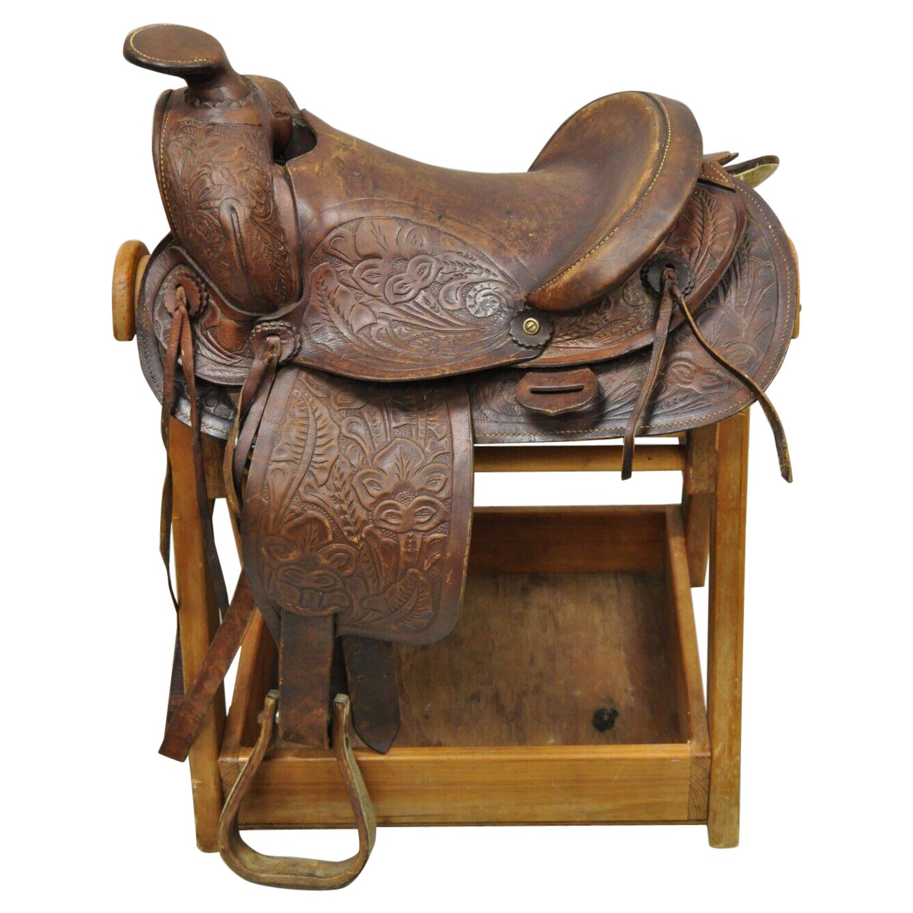 Vintage Brown Tooled Leather Embossed 14" Western Horse Saddle For Sale