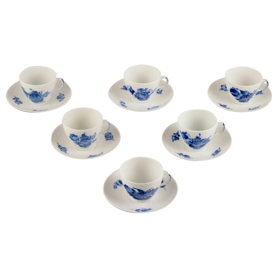 Royal Copenhagen, Blue Flower Braided, six tasses à café avec soucoupes.