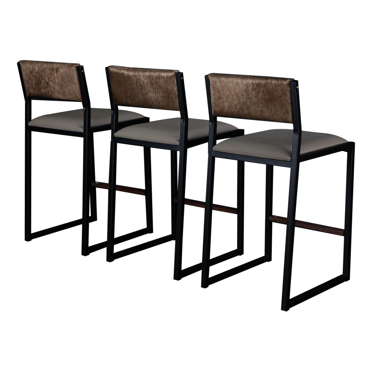 3x Tabourets de comptoir Shaker par AMBROZIA, Noyer, Vinyle Sandle, Cuir de vache Light Brown