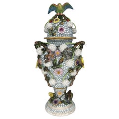 Antique Massive J.J. Kaendler, Meissen Schneeballen Porcelain Lidded Urn C. 1780