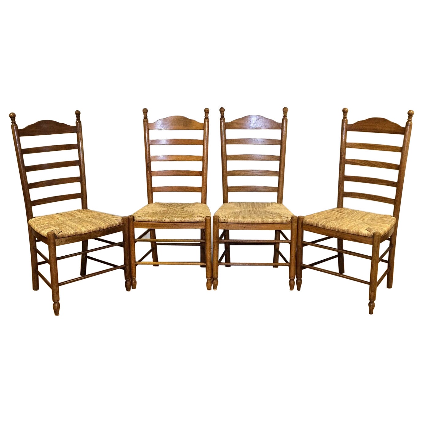 LOVELY SET OF 4 OAK FARMHOUSE RUSH SEAT LADDER BACK DiNING CHAIRS