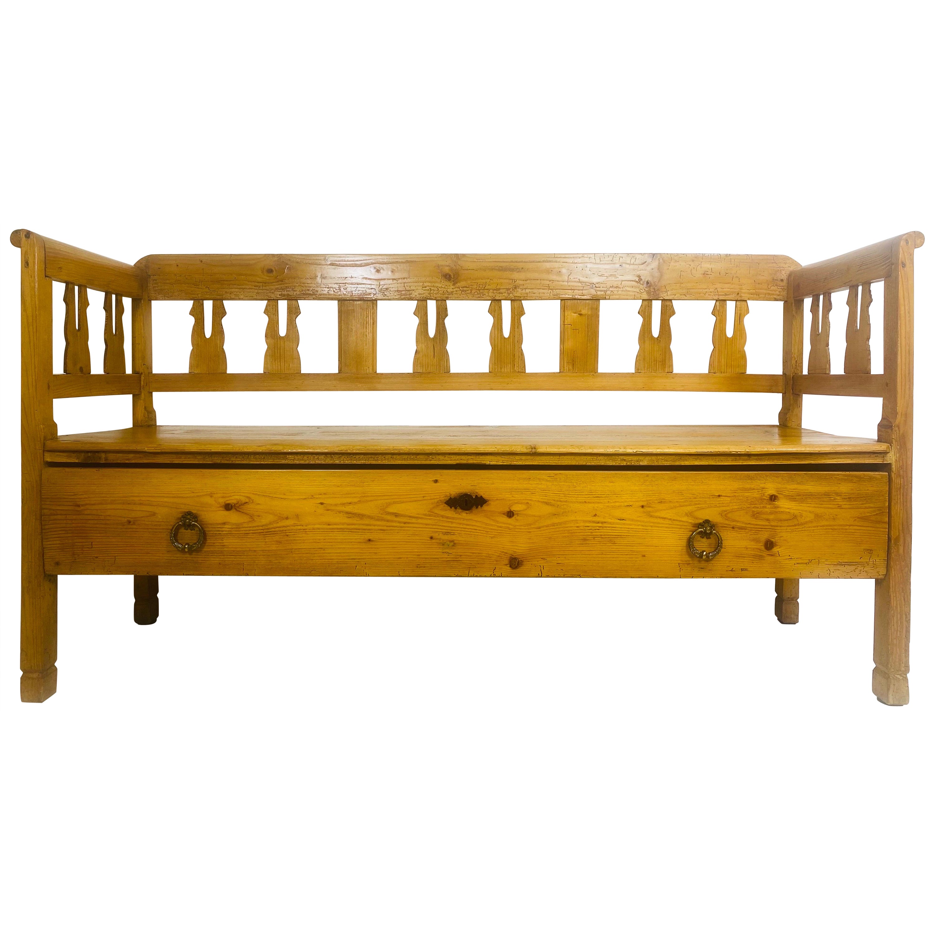 Vintage handmade rustic scrubs pine Irish hall bench For Sale