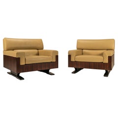 Vintage Set Of Two Large Lounge Chairs In Full Aniline Leather And Rosewood, Italy 1960s