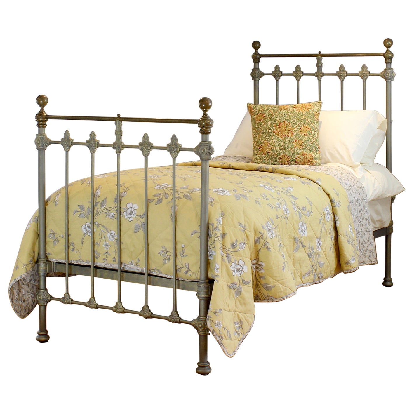 Traditional Single Victorian Brass and Iron Antique Bed in Faded Gold For Sale