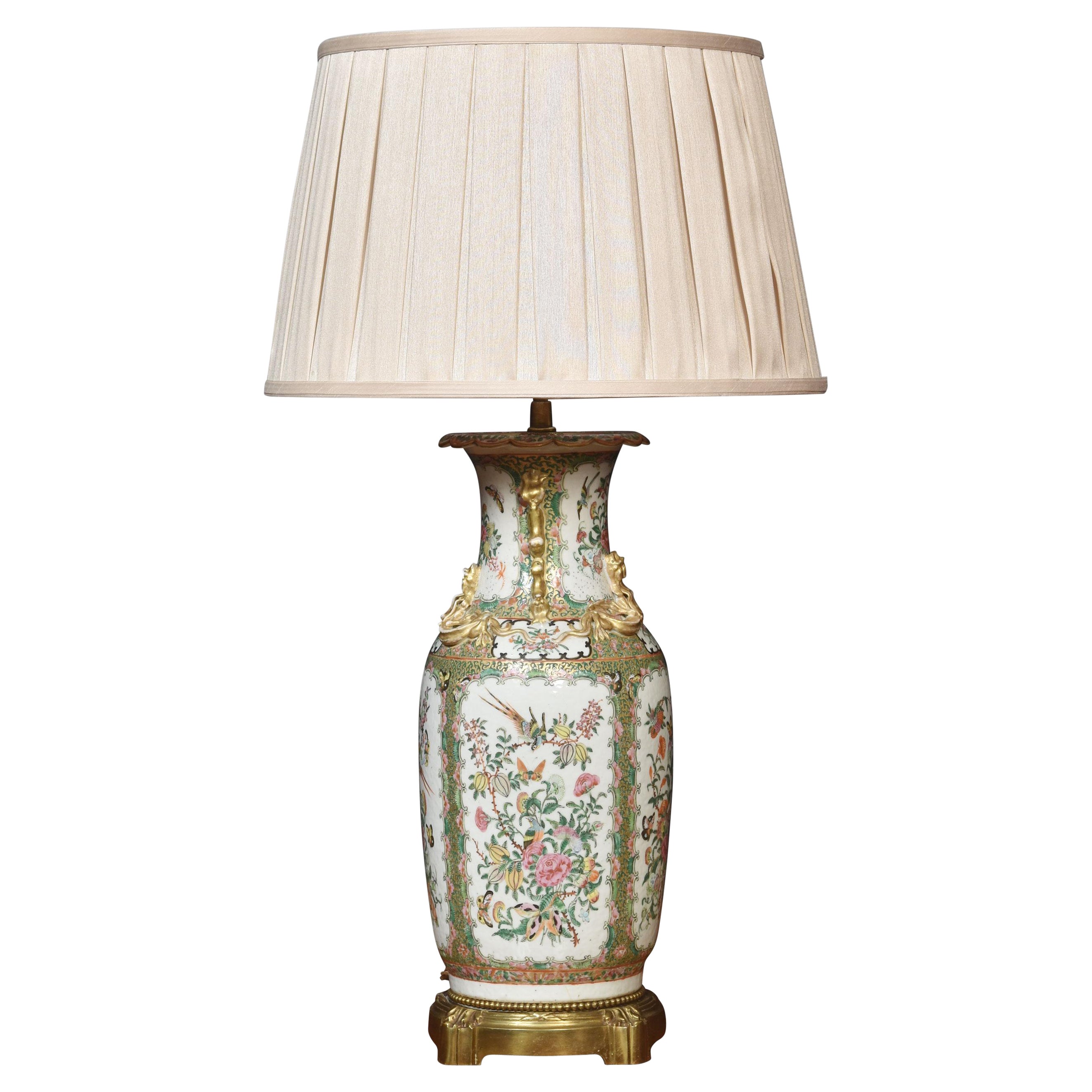 Chinese canton famille rose porcelain vase lamp For Sale