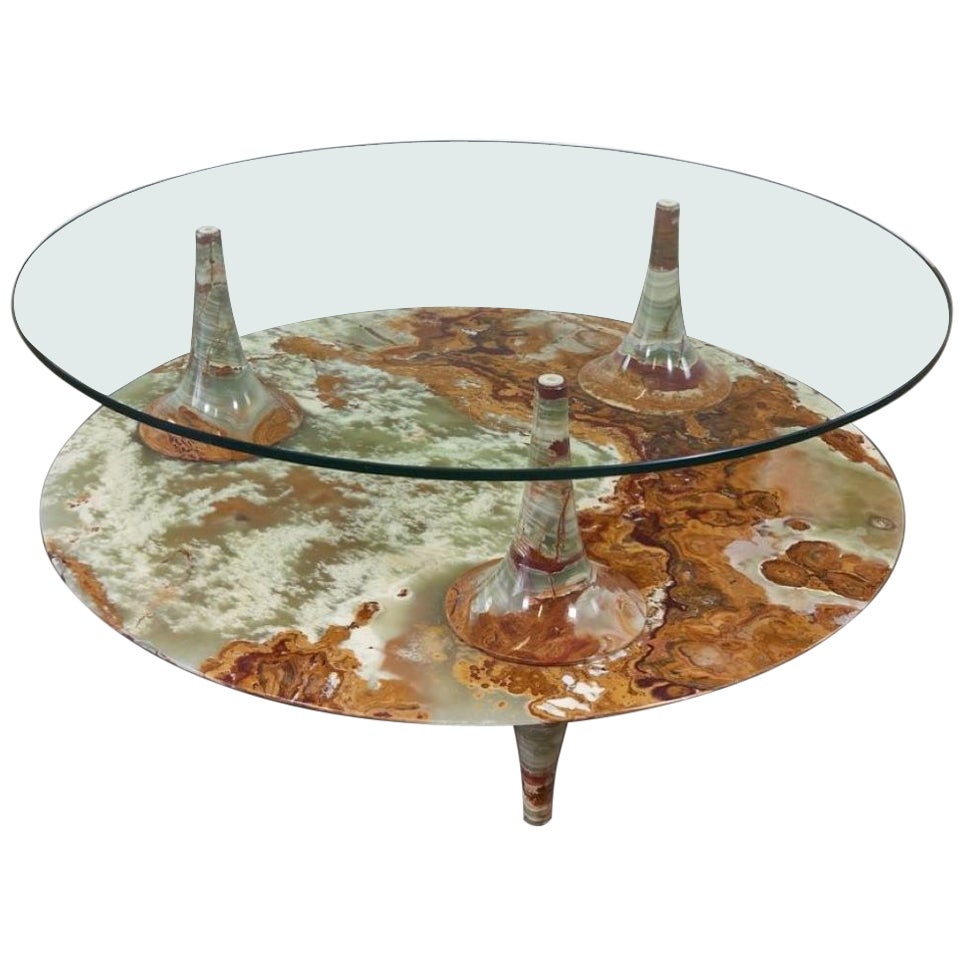 Onyx coffee table with turned legs in the style of Angelo Mangiarotti 1960s For Sale