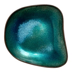Retro Paolo De Poli Small Emerald Green Jewel Enameled Copper Freeform Modernist Dish