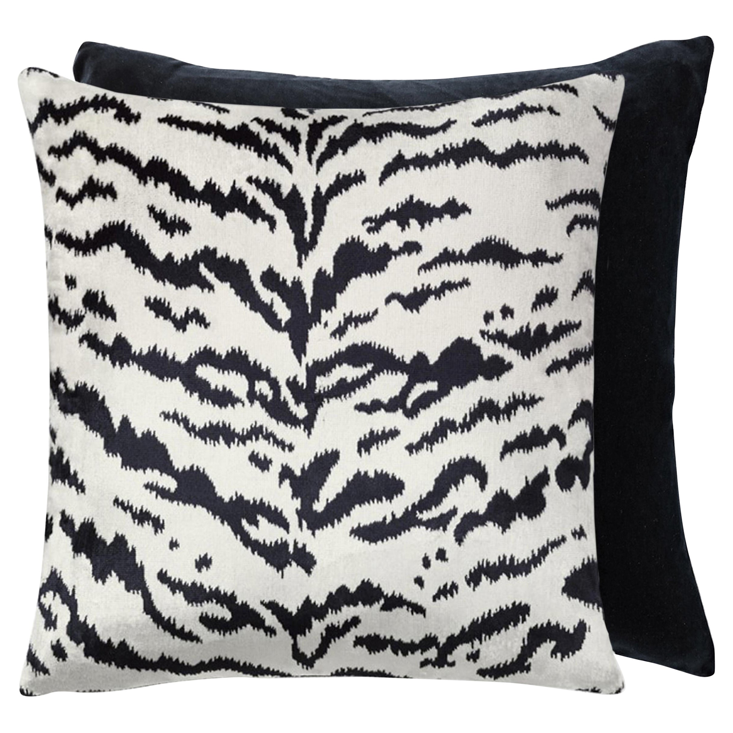 Tigre/Indus Pillow For Sale