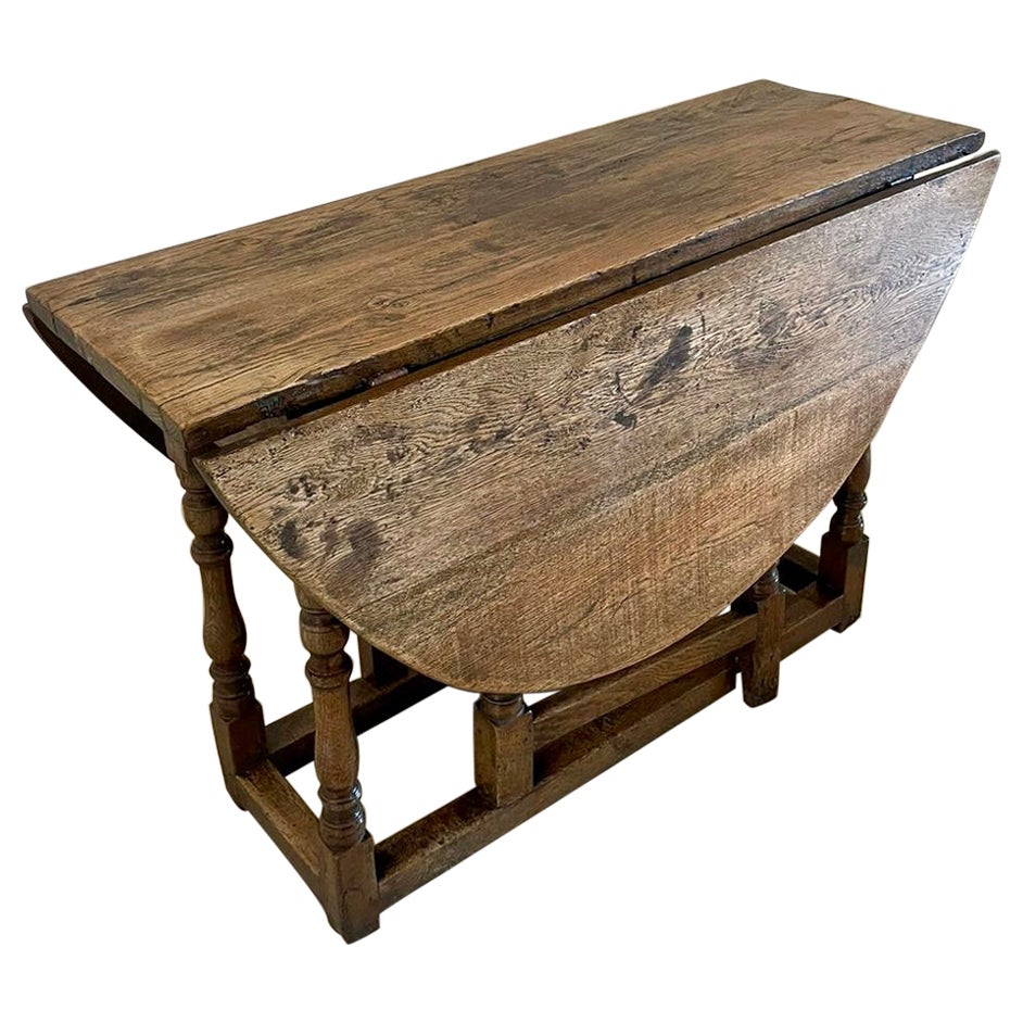 Ancienne table à abattant en chêne de qualité victorienne  en vente
