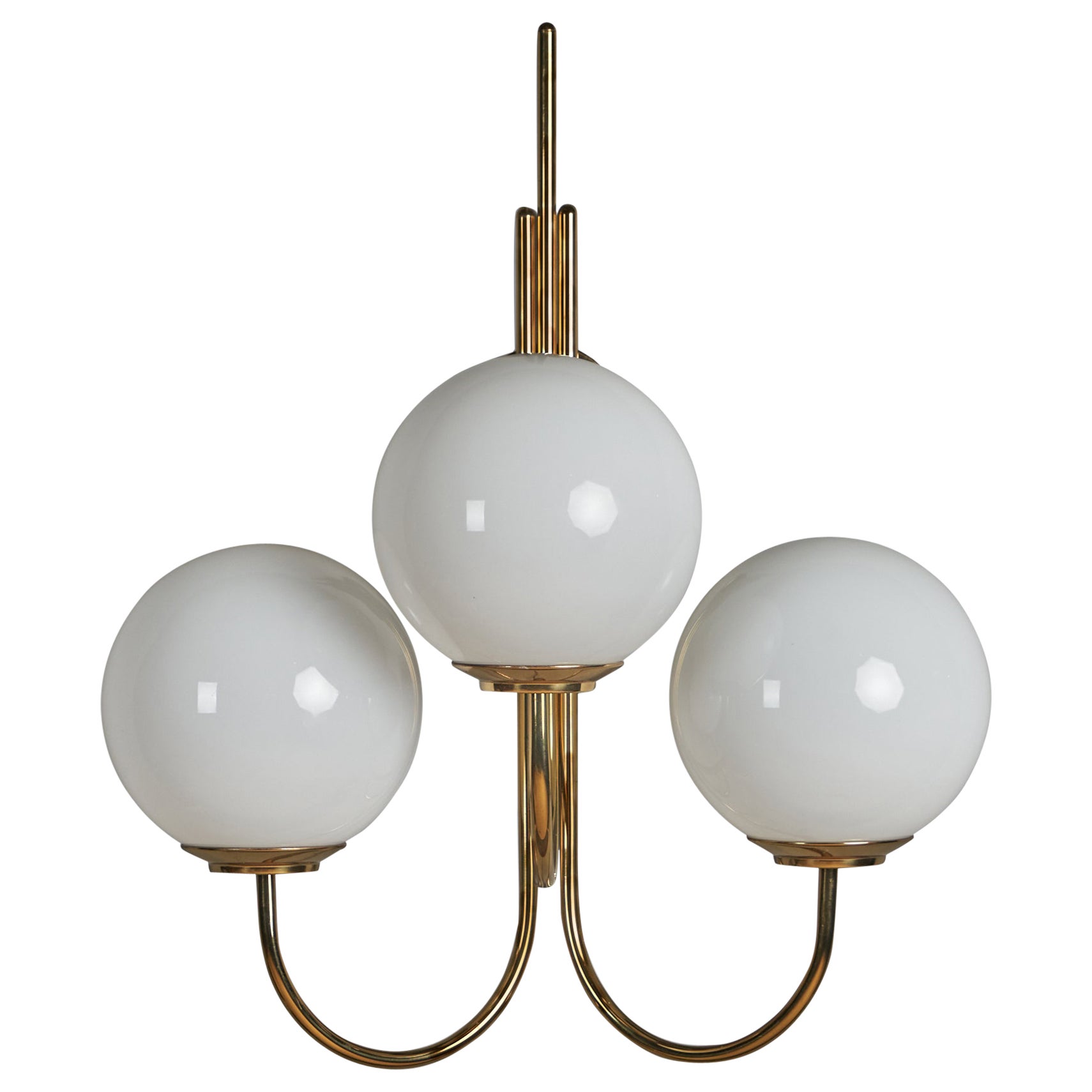 Luigi Caccia Dominioni, Sizeable Wall Light, Brass, Glass, Italy, 1950s For Sale