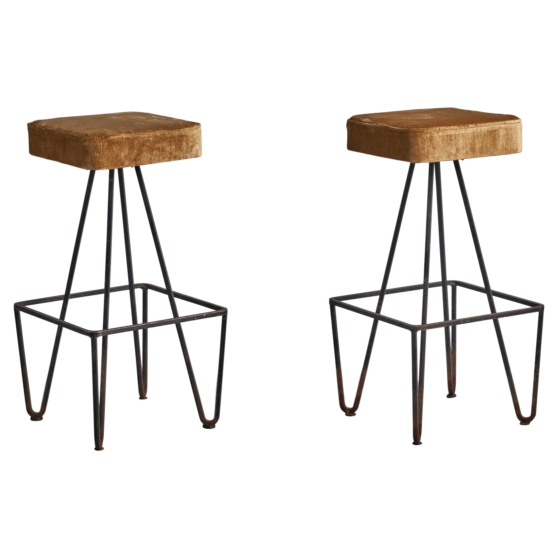 American Designer, Pair of Bar Stools, Iron, Velvet, USA, 1950s For Sale