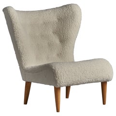 Vintage Swedish Designer, Slipper Chair, Bouclé Fabric, Wood, Sweden, 1940s