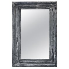 Specchio da terra in zinco antico francese grigio chiaro del XX secolo - Miroir Lippe