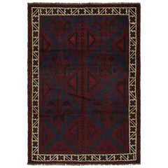 Tapis tribal Baluch vintage à motifs géométriques rouges et bleus, de Rug & Kilim